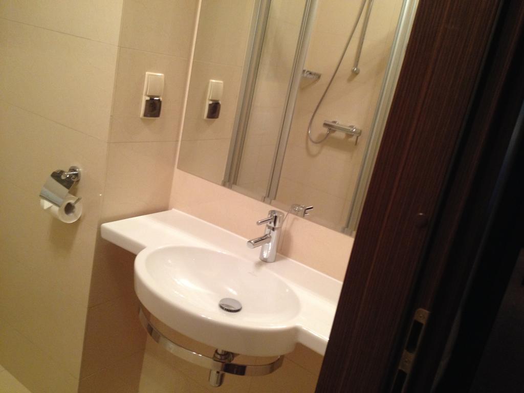 Apartament Delux W Hotelu Diva - Kolobrzeg Room photo